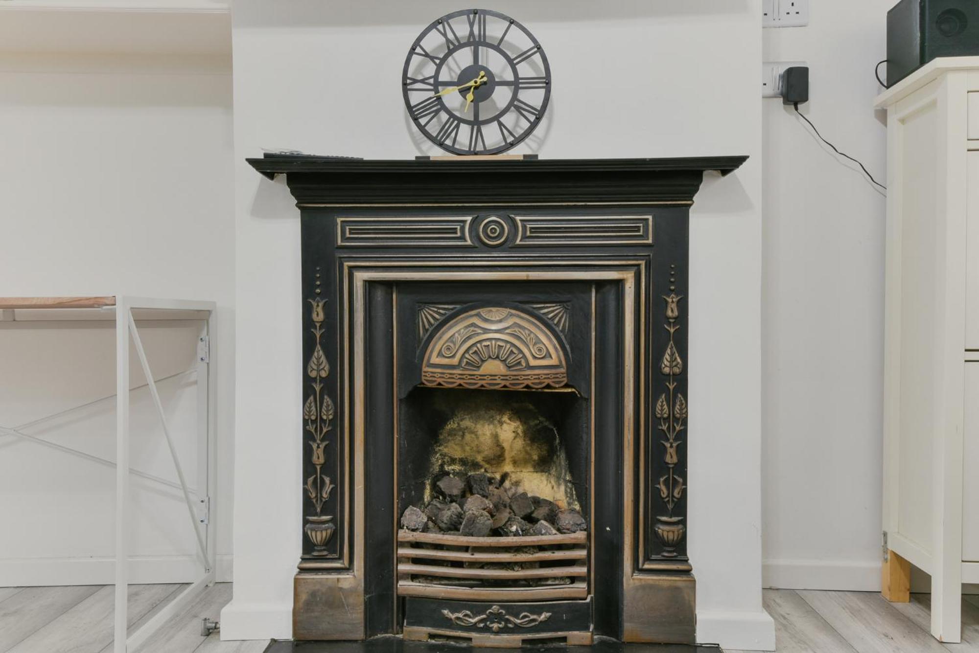 Bromley Serviced Apartments - Beckenham Place Park - London - 2 Bed House - Free Parking - 2 Beds 1 Sofabed Exteriér fotografie