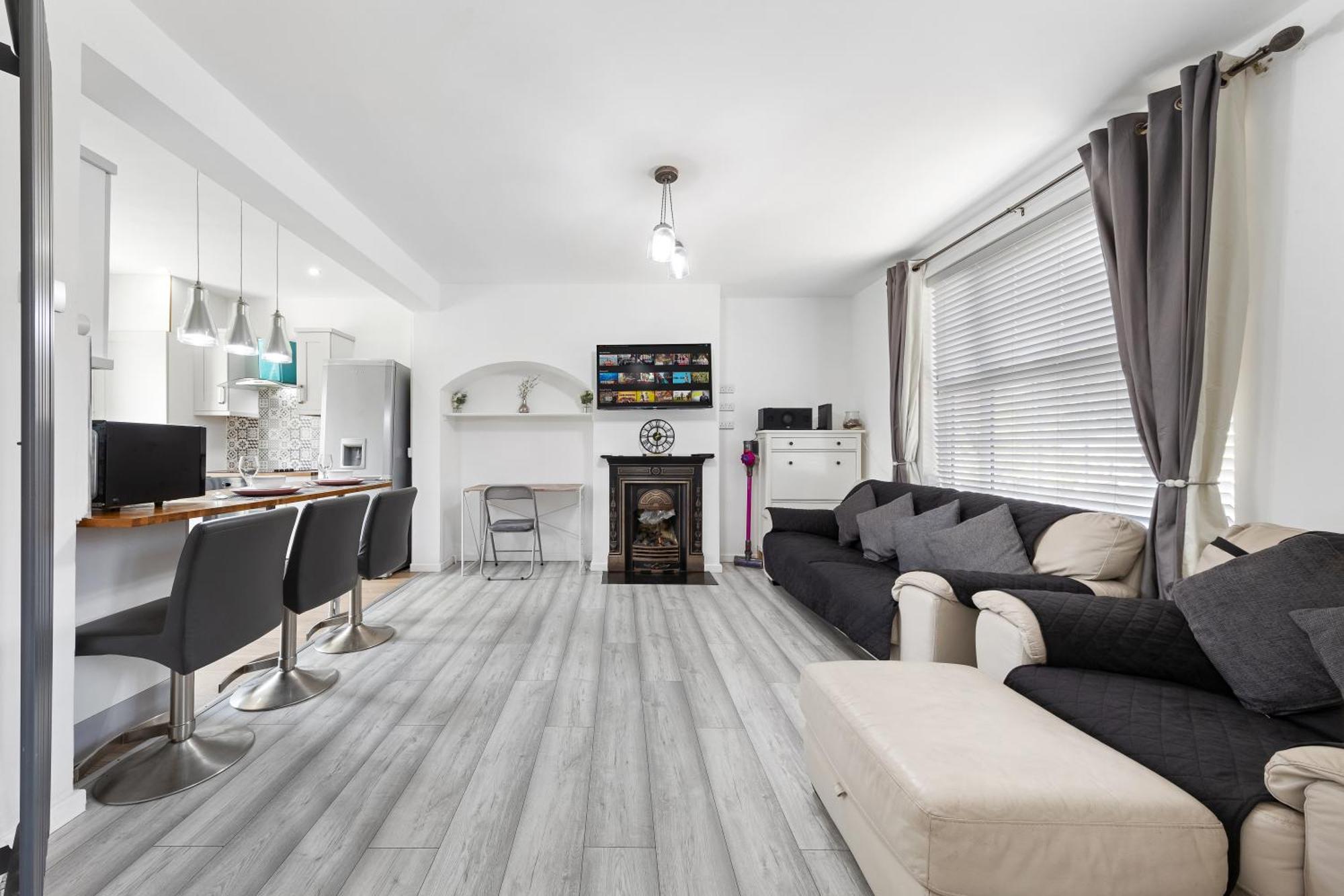 Bromley Serviced Apartments - Beckenham Place Park - London - 2 Bed House - Free Parking - 2 Beds 1 Sofabed Exteriér fotografie